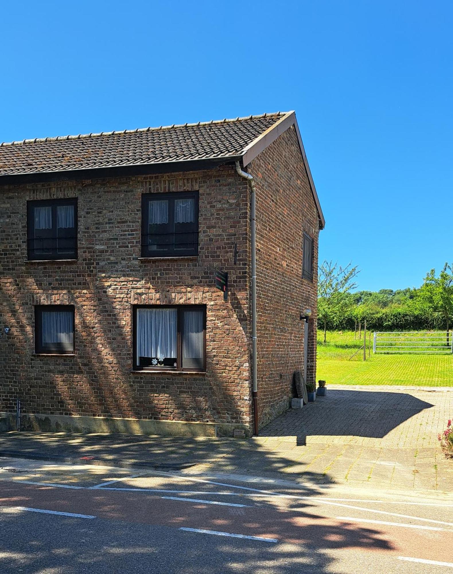 Drie Holiday home Beutenaken